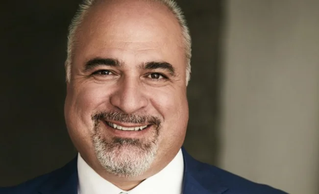 Farshad Asl, American Author